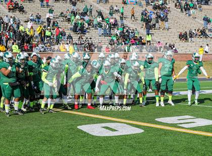 Thumbnail 3 in St. Pius X vs. St. Mary's - MSHSAA Class 3 Show-Me Bowl photogallery.