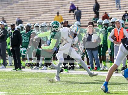 Thumbnail 2 in St. Pius X vs. St. Mary's - MSHSAA Class 3 Show-Me Bowl photogallery.