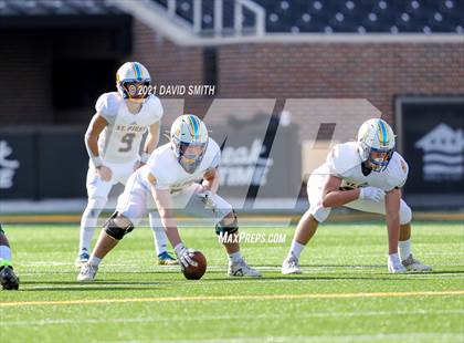 Thumbnail 3 in St. Pius X vs. St. Mary's - MSHSAA Class 3 Show-Me Bowl photogallery.