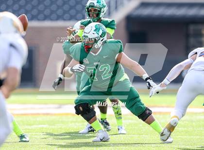 Thumbnail 2 in St. Pius X vs. St. Mary's - MSHSAA Class 3 Show-Me Bowl photogallery.