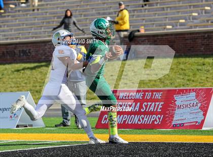 Thumbnail 1 in St. Pius X vs. St. Mary's - MSHSAA Class 3 Show-Me Bowl photogallery.