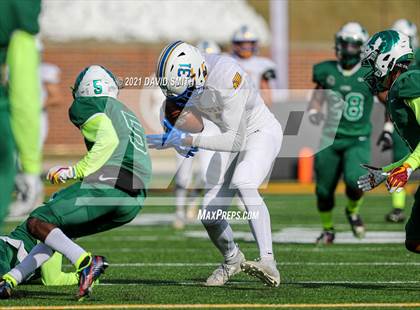 Thumbnail 2 in St. Pius X vs. St. Mary's - MSHSAA Class 3 Show-Me Bowl photogallery.