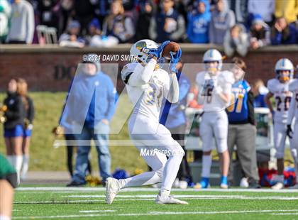 Thumbnail 1 in St. Pius X vs. St. Mary's - MSHSAA Class 3 Show-Me Bowl photogallery.