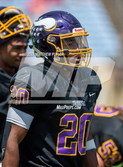 Thumbnail 1 in Tarboro vs. East Surry (1 of 2 - NCHSAA 1AA Final - the Game) photogallery.