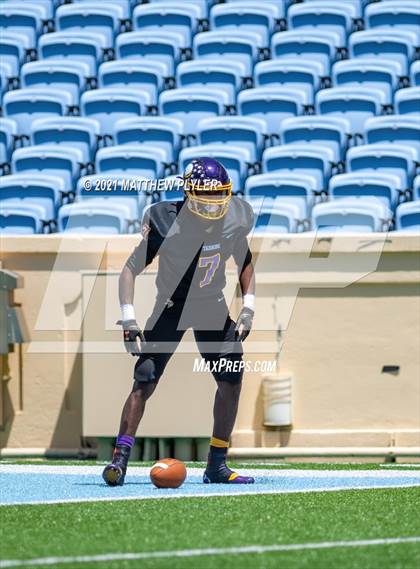 Thumbnail 3 in Tarboro vs. East Surry (1 of 2 - NCHSAA 1AA Final - the Game) photogallery.