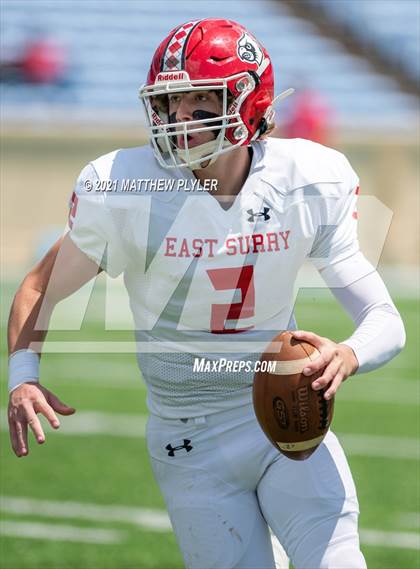 Thumbnail 1 in Tarboro vs. East Surry (1 of 2 - NCHSAA 1AA Final - the Game) photogallery.