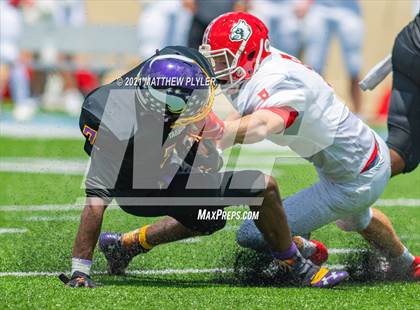 Thumbnail 1 in Tarboro vs. East Surry (1 of 2 - NCHSAA 1AA Final - the Game) photogallery.