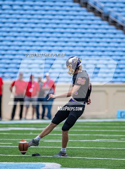 Thumbnail 1 in Tarboro vs. East Surry (1 of 2 - NCHSAA 1AA Final - the Game) photogallery.