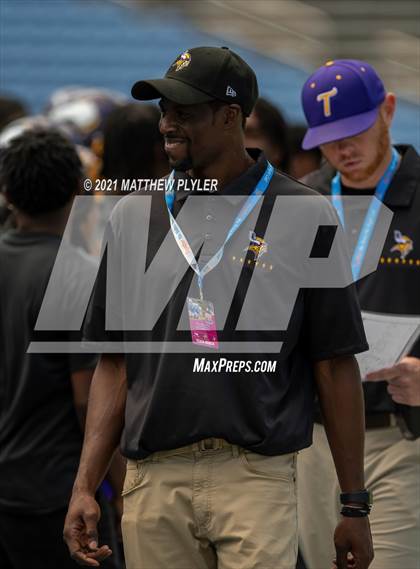 Thumbnail 2 in Tarboro vs. East Surry (1 of 2 - NCHSAA 1AA Final - the Game) photogallery.