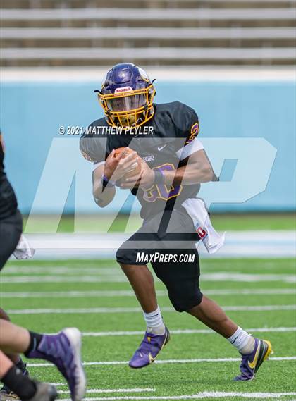 Thumbnail 2 in Tarboro vs. East Surry (1 of 2 - NCHSAA 1AA Final - the Game) photogallery.