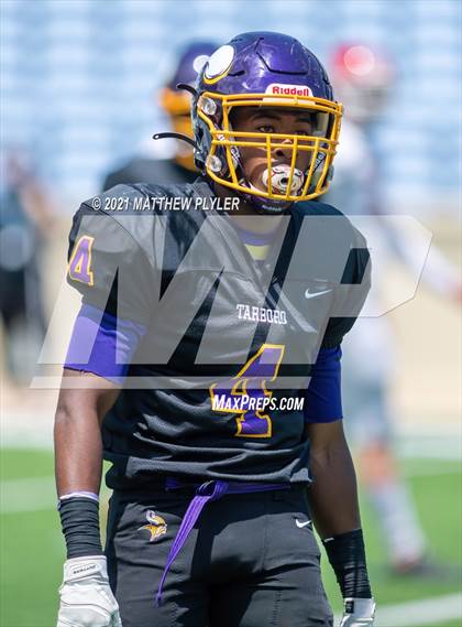 Thumbnail 1 in Tarboro vs. East Surry (1 of 2 - NCHSAA 1AA Final - the Game) photogallery.