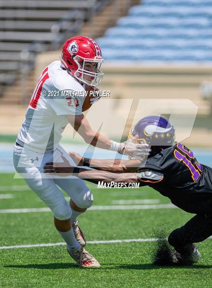 Thumbnail 3 in Tarboro vs. East Surry (1 of 2 - NCHSAA 1AA Final - the Game) photogallery.