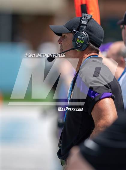 Thumbnail 1 in Tarboro vs. East Surry (1 of 2 - NCHSAA 1AA Final - the Game) photogallery.