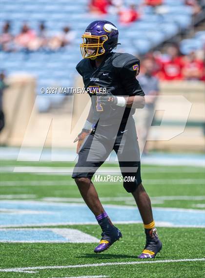 Thumbnail 2 in Tarboro vs. East Surry (1 of 2 - NCHSAA 1AA Final - the Game) photogallery.
