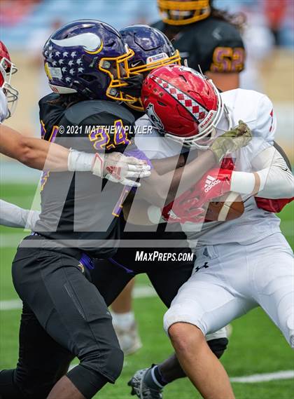 Thumbnail 3 in Tarboro vs. East Surry (1 of 2 - NCHSAA 1AA Final - the Game) photogallery.