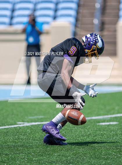 Thumbnail 3 in Tarboro vs. East Surry (1 of 2 - NCHSAA 1AA Final - the Game) photogallery.