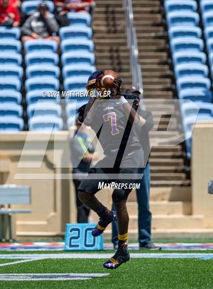 Thumbnail 3 in Tarboro vs. East Surry (1 of 2 - NCHSAA 1AA Final - the Game) photogallery.