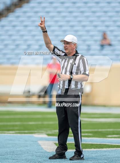Thumbnail 1 in Tarboro vs. East Surry (1 of 2 - NCHSAA 1AA Final - the Game) photogallery.