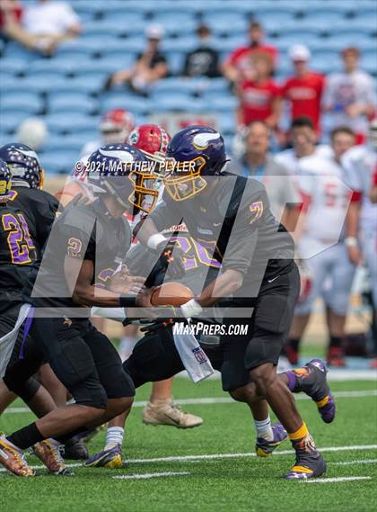 Thumbnail 2 in Tarboro vs. East Surry (1 of 2 - NCHSAA 1AA Final - the Game) photogallery.
