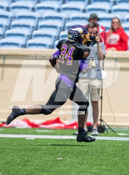 Thumbnail 1 in Tarboro vs. East Surry (1 of 2 - NCHSAA 1AA Final - the Game) photogallery.