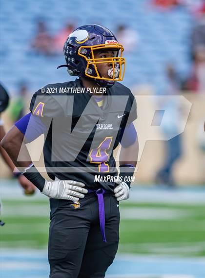 Thumbnail 3 in Tarboro vs. East Surry (1 of 2 - NCHSAA 1AA Final - the Game) photogallery.