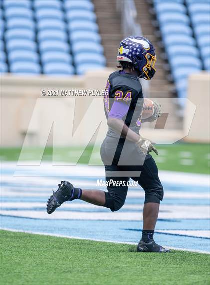 Thumbnail 3 in Tarboro vs. East Surry (1 of 2 - NCHSAA 1AA Final - the Game) photogallery.