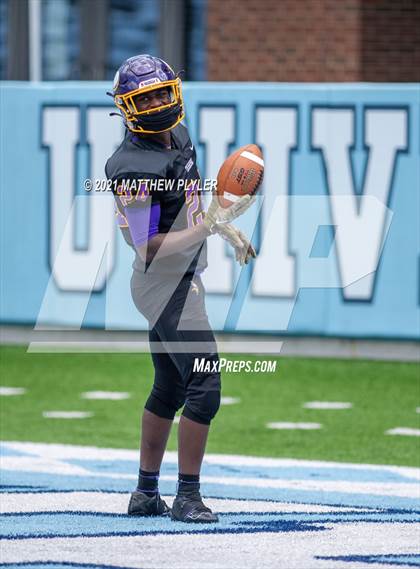 Thumbnail 3 in Tarboro vs. East Surry (1 of 2 - NCHSAA 1AA Final - the Game) photogallery.