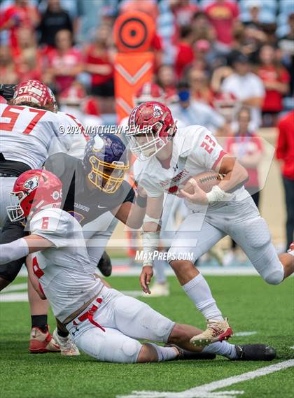 Thumbnail 1 in Tarboro vs. East Surry (1 of 2 - NCHSAA 1AA Final - the Game) photogallery.