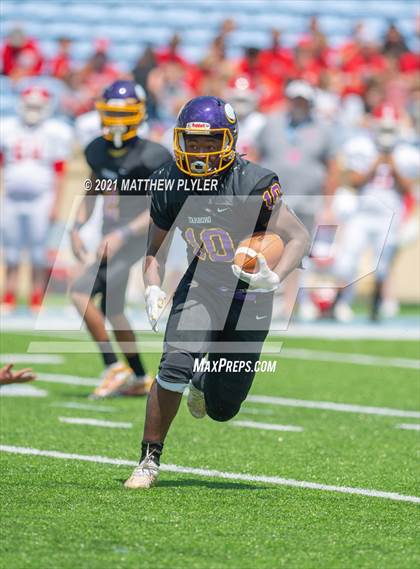Thumbnail 2 in Tarboro vs. East Surry (1 of 2 - NCHSAA 1AA Final - the Game) photogallery.