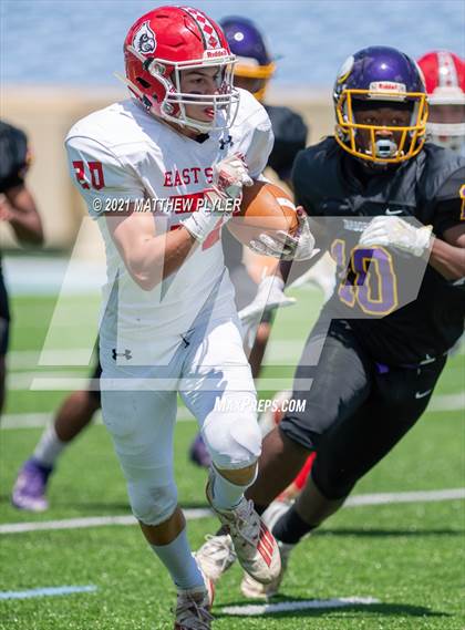 Thumbnail 2 in Tarboro vs. East Surry (1 of 2 - NCHSAA 1AA Final - the Game) photogallery.