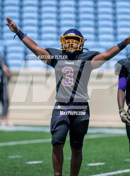 Thumbnail 2 in Tarboro vs. East Surry (1 of 2 - NCHSAA 1AA Final - the Game) photogallery.