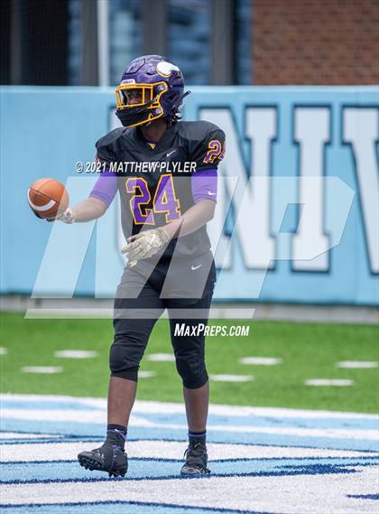 Thumbnail 2 in Tarboro vs. East Surry (1 of 2 - NCHSAA 1AA Final - the Game) photogallery.