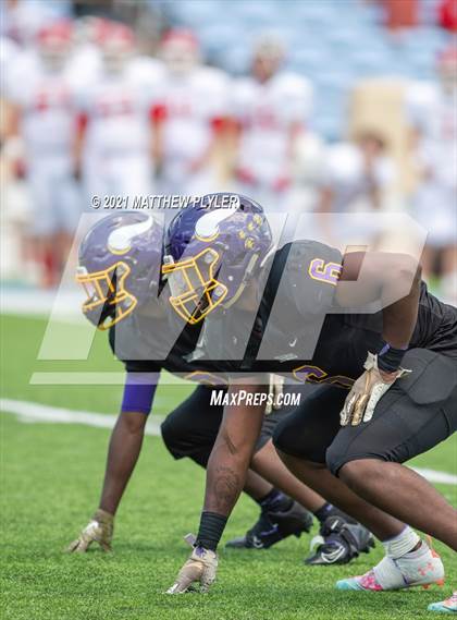 Thumbnail 2 in Tarboro vs. East Surry (1 of 2 - NCHSAA 1AA Final - the Game) photogallery.