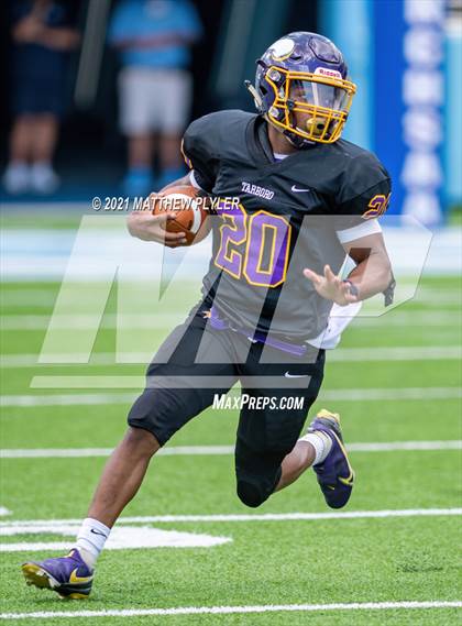 Thumbnail 1 in Tarboro vs. East Surry (1 of 2 - NCHSAA 1AA Final - the Game) photogallery.