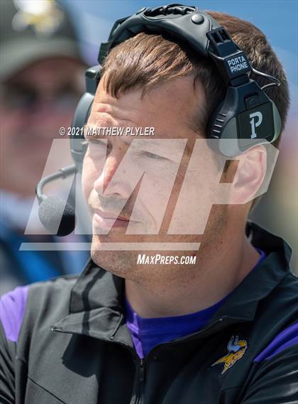 Thumbnail 2 in Tarboro vs. East Surry (1 of 2 - NCHSAA 1AA Final - the Game) photogallery.