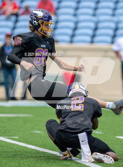 Thumbnail 2 in Tarboro vs. East Surry (1 of 2 - NCHSAA 1AA Final - the Game) photogallery.