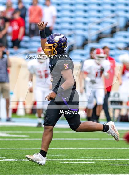 Thumbnail 3 in Tarboro vs. East Surry (1 of 2 - NCHSAA 1AA Final - the Game) photogallery.