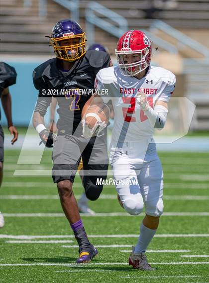Thumbnail 2 in Tarboro vs. East Surry (1 of 2 - NCHSAA 1AA Final - the Game) photogallery.