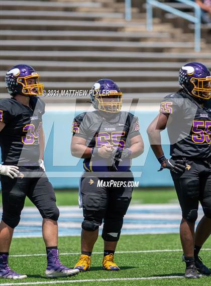 Thumbnail 3 in Tarboro vs. East Surry (1 of 2 - NCHSAA 1AA Final - the Game) photogallery.