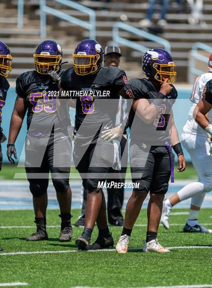Thumbnail 1 in Tarboro vs. East Surry (1 of 2 - NCHSAA 1AA Final - the Game) photogallery.