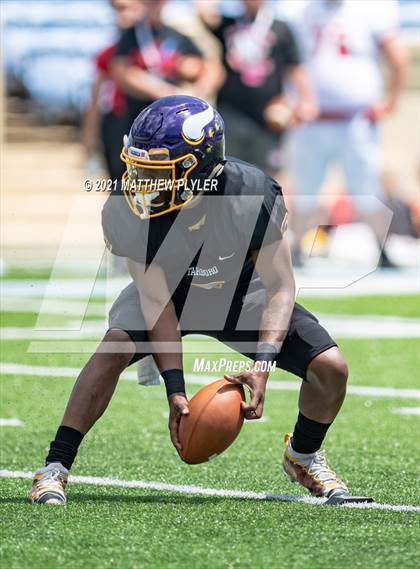 Thumbnail 2 in Tarboro vs. East Surry (1 of 2 - NCHSAA 1AA Final - the Game) photogallery.
