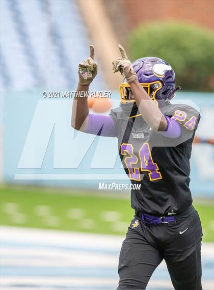 Thumbnail 1 in Tarboro vs. East Surry (1 of 2 - NCHSAA 1AA Final - the Game) photogallery.