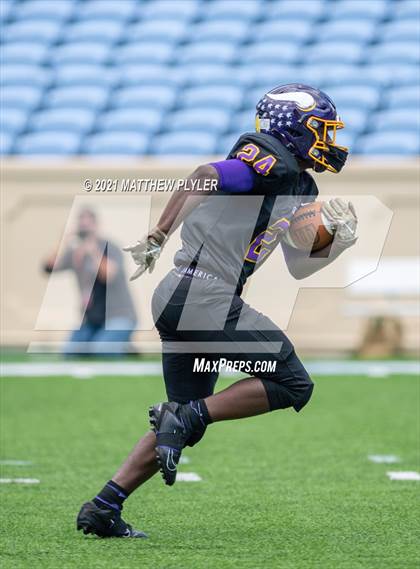 Thumbnail 1 in Tarboro vs. East Surry (1 of 2 - NCHSAA 1AA Final - the Game) photogallery.