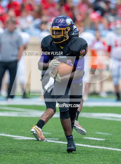 Thumbnail 1 in Tarboro vs. East Surry (1 of 2 - NCHSAA 1AA Final - the Game) photogallery.