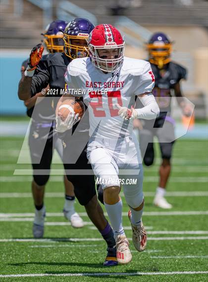 Thumbnail 3 in Tarboro vs. East Surry (1 of 2 - NCHSAA 1AA Final - the Game) photogallery.