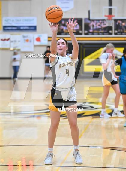 Thumbnail 2 in St. John Paul II Catholic @ Arizona Lutheran Academy (Senior Night) photogallery.