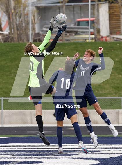 Thumbnail 3 in Green Canyon @ Ridgeline (UHSAA 4A Quarterfinal) photogallery.
