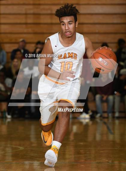 Thumbnail 1 in Nathan Hale vs. Central Catholic (Les Schwab Invitational) photogallery.
