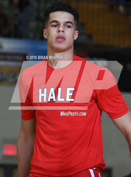 Thumbnail 1 in Nathan Hale vs. Central Catholic (Les Schwab Invitational) photogallery.
