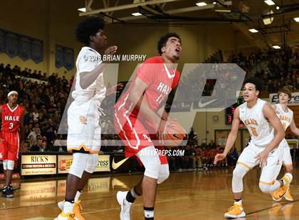 Thumbnail 1 in Nathan Hale vs. Central Catholic (Les Schwab Invitational) photogallery.